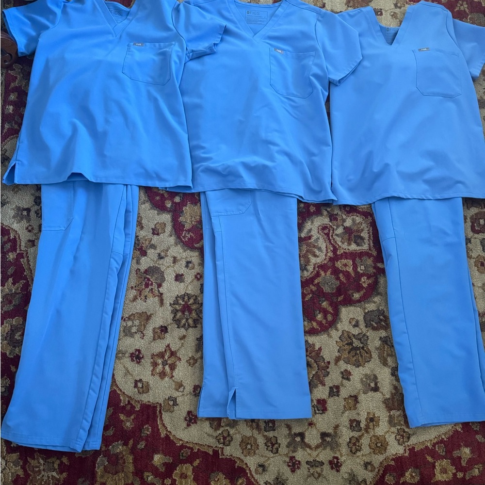 Figs scrub set light blue